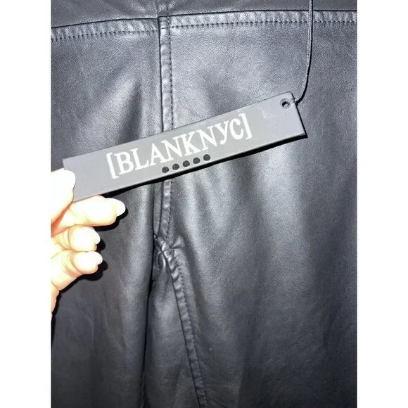 BLANK NYC Black Vegan Leather & Suede Leather Pants Leggings Women's 24 NWTS (k) - Picture 8 of 12